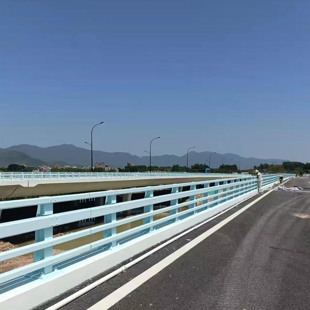 大橋護(hù)欄